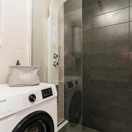 Villa Noemi Holiday Home